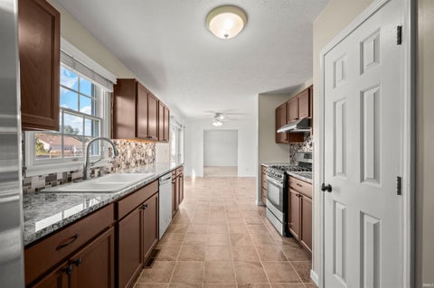Tiny photo for 52183 Woodsedge Drive, Granger, IN 46530 (MLS # 202643631)