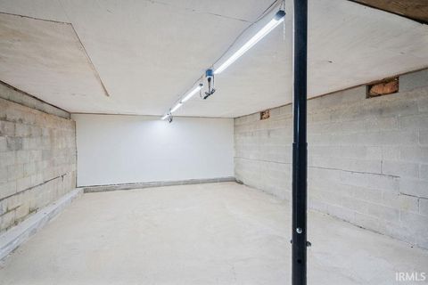 Tiny photo for 1217 S WASHINGTON Street, Kokomo, IN 46902 (MLS # 202612142)