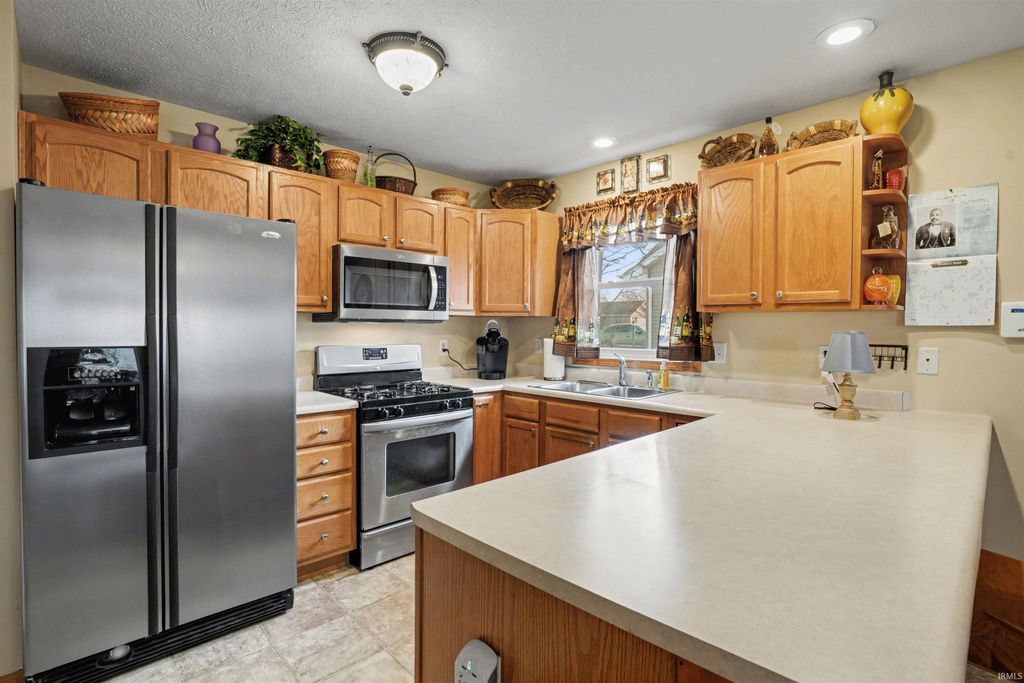 Photo of 25634 Pack Trail, South Bend, IN 46628 (MLS # 202610466)