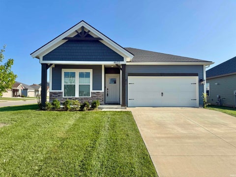 Photo of 4633 Chelmsford Drive, Newburgh, IN 47630 (MLS # 202644904)