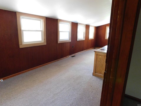 Tiny photo for 320 20th Street, Bedford, IN 47421 (MLS # 202632691)