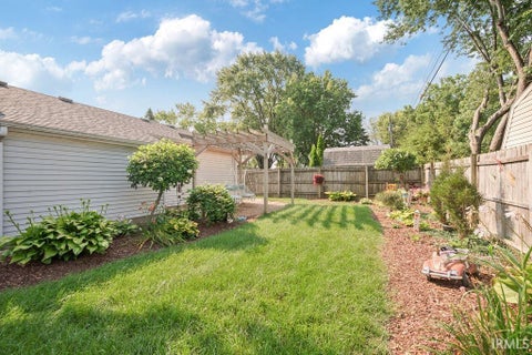 Tiny photo for 2303 S Indiana Avenue, Kokomo, IN 46902 (MLS # 202631120)