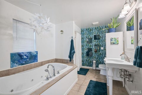 Tiny photo for 2303 S Indiana Avenue, Kokomo, IN 46902 (MLS # 202631120)
