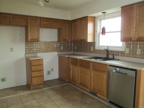 Tiny photo for 4520 N Ruppert Road, Attica, IN 47918 (MLS # 202604284)