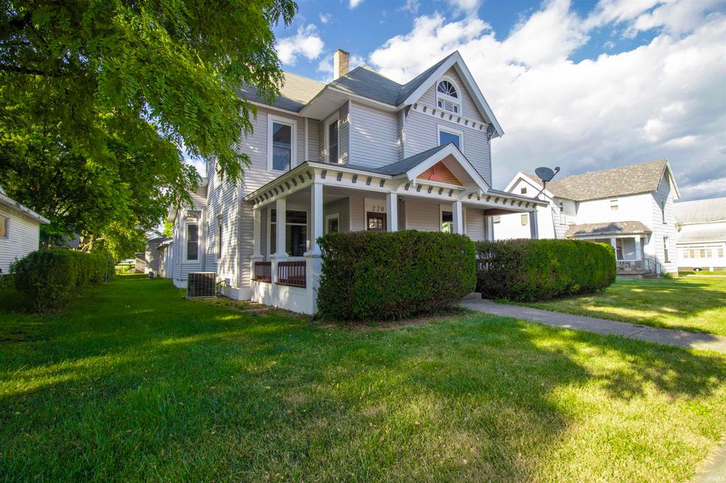 Photo of 220 E Jackson Street, Mulberry, IN 46058 (MLS # 202534801)