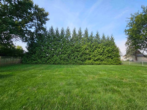 Tiny photo for 303 Princeton Lane, Logansport, IN 46947 (MLS # 202640852)