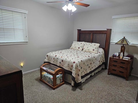 Tiny photo for 303 Princeton Lane, Logansport, IN 46947 (MLS # 202640852)