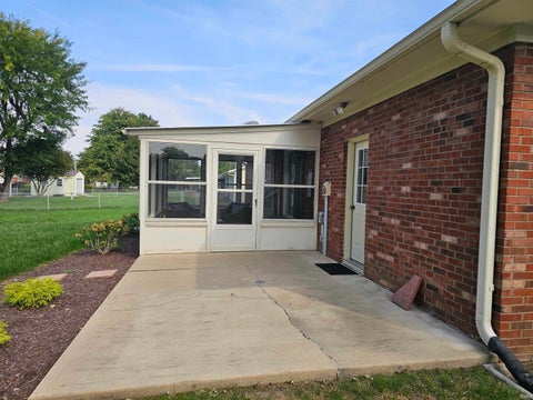 Tiny photo for 303 Princeton Lane, Logansport, IN 46947 (MLS # 202640852)