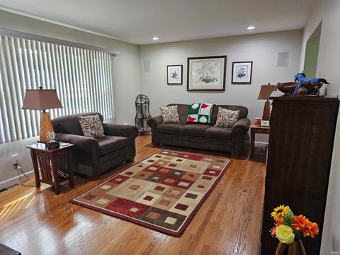 Tiny photo for 303 Princeton Lane, Logansport, IN 46947 (MLS # 202640852)