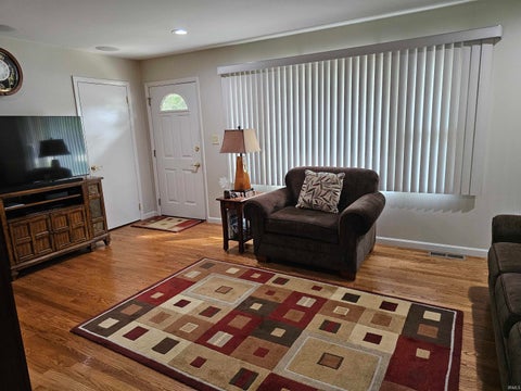 Tiny photo for 303 Princeton Lane, Logansport, IN 46947 (MLS # 202640852)