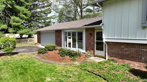 Tiny photo for 110 Brittany Lane, Monticello, IN 47960 (MLS # 202613500)