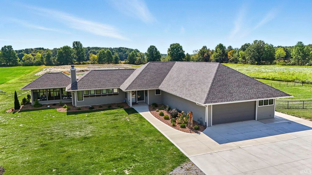 Photo of 9372 Garman Road, Leo, IN 46765 (MLS # 202539370)