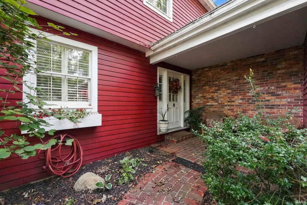 Photo of 4110 W Heath Drive, Muncie, IN 47304 (MLS # 202638865)