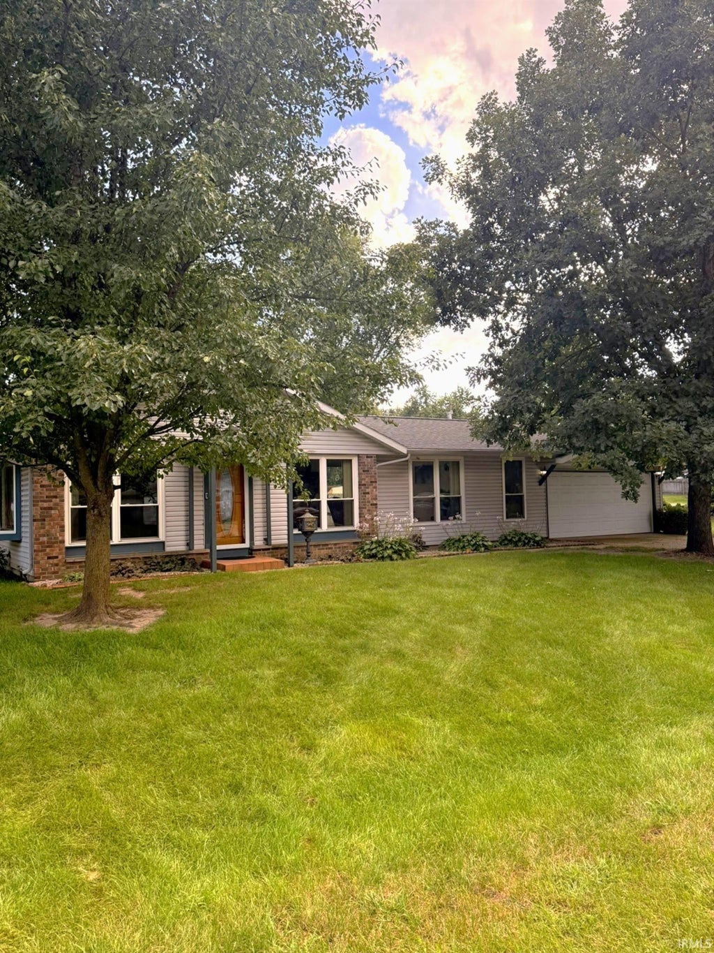 Photo of 3 Creekview Drive, Lafayette, IN 47909 (MLS # 202635873)