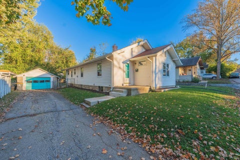 Tiny photo for 1223 S Fess Avenue, Bloomington, IN 47401 (MLS # 202643366)
