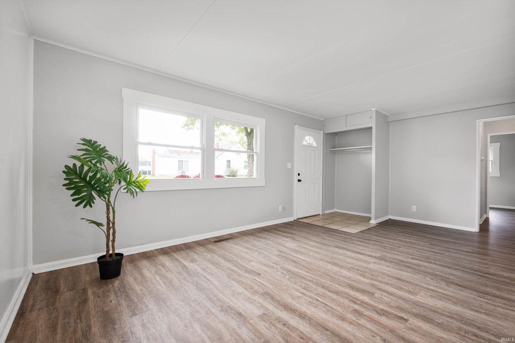 Photo of 224 SW 19Th Street, Richmond, IN 47374 (MLS # 202540600)