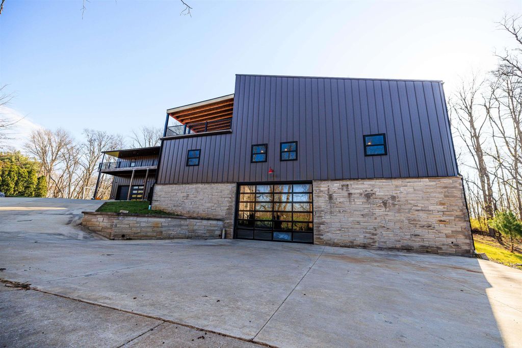 Photo of 1418 E Rhorer Road, Bloomington, IN 47401 (MLS # 202611014)