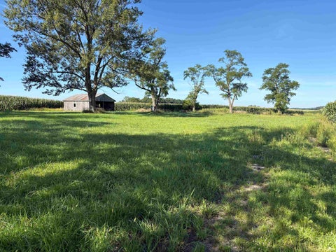 Tiny photo for 6810 S Warren Road, Warren, IN 46792 (MLS # 202635030)