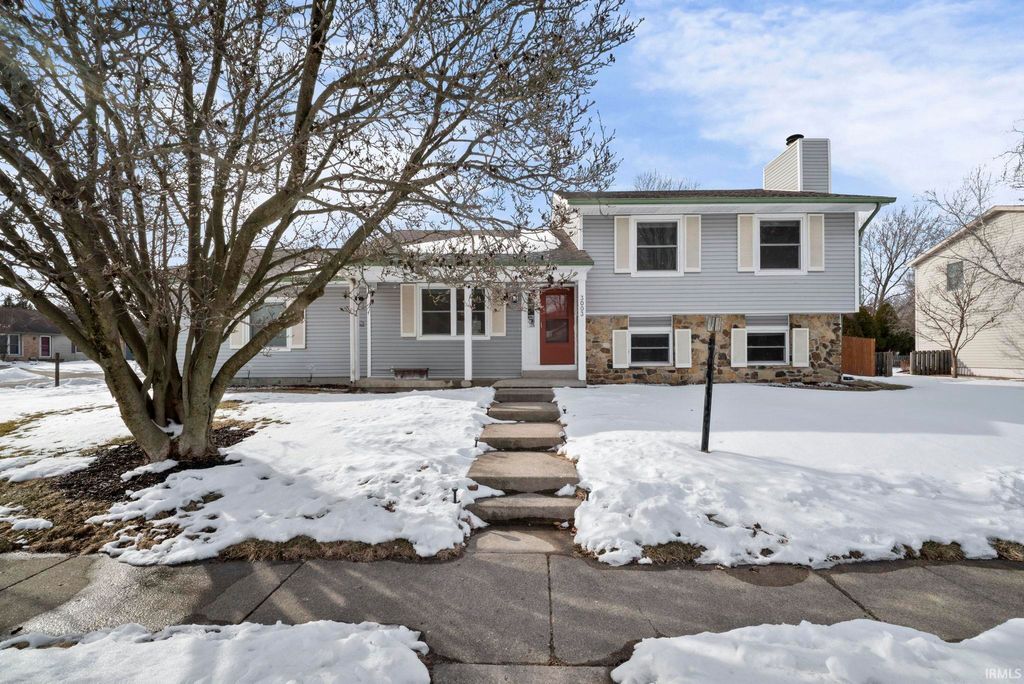 Photo of 3003 Sullivan Street, West Lafayette, IN 47906 (MLS # 202604341)