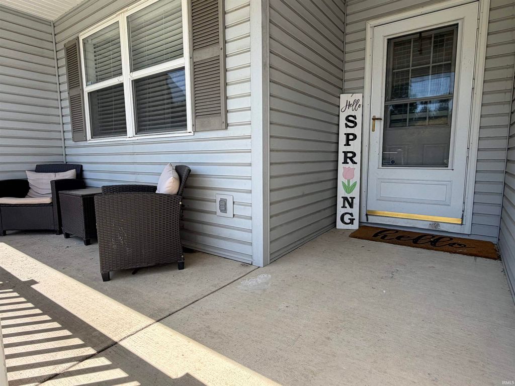 Photo of 305 Kingsmill Drive, Logansport, IN 46947 (MLS # 202617045)
