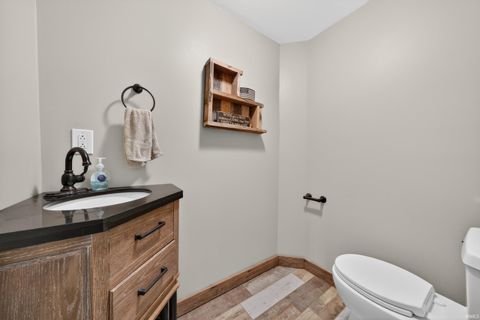 Tiny photo for 305 Kingsmill Drive, Logansport, IN 46947 (MLS # 202617045)