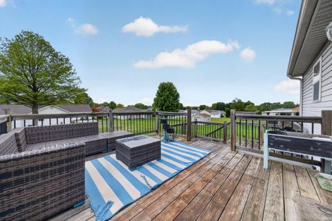 Tiny photo for 305 Kingsmill Drive, Logansport, IN 46947 (MLS # 202617045)
