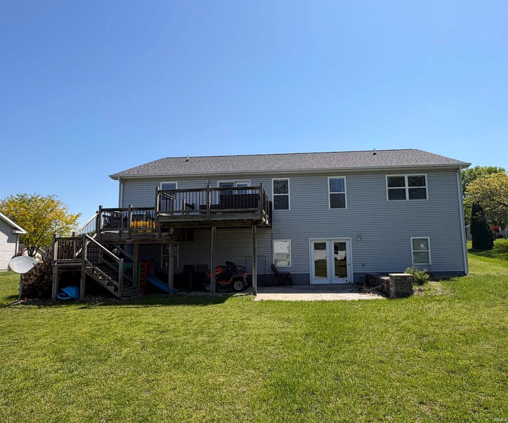 Photo of 305 Kingsmill Drive, Logansport, IN 46947 (MLS # 202617045)