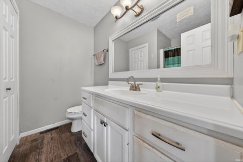 Tiny photo for 305 Kingsmill Drive, Logansport, IN 46947 (MLS # 202617045)