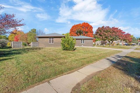 Tiny photo for 507 Tumbleweed Drive, Kokomo, IN 46901 (MLS # 202542731)