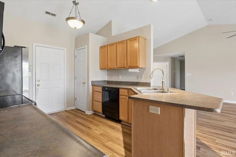 Tiny photo for 916 Zartman Road, Kokomo, IN 46902 (MLS # 202614800)