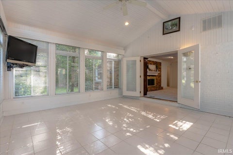 Tiny photo for 7588 Broadview Drive, Newburgh, IN 47630 (MLS # 202635394)