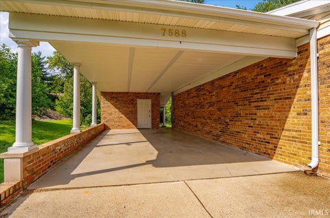 Tiny photo for 7588 Broadview Drive, Newburgh, IN 47630 (MLS # 202635394)