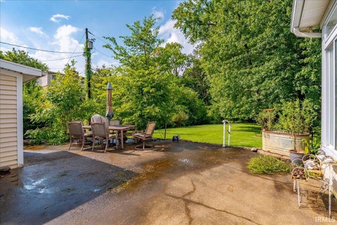 Tiny photo for 7588 Broadview Drive, Newburgh, IN 47630 (MLS # 202635394)