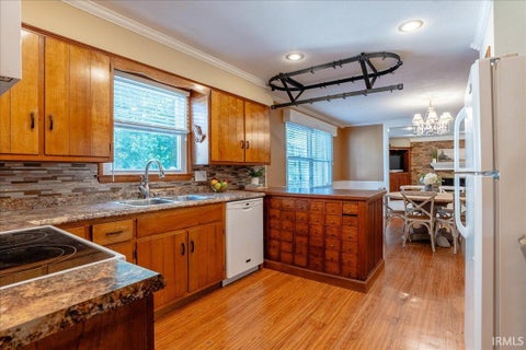 Tiny photo for 7588 Broadview Drive, Newburgh, IN 47630 (MLS # 202635394)