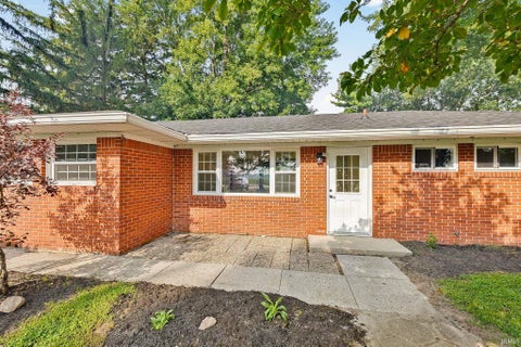 Tiny photo for 1208 S State Road 213, Tipton, IN 46072 (MLS # 202633650)
