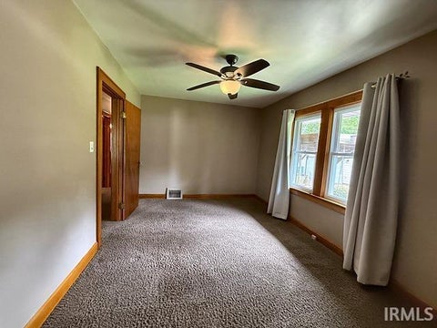 Tiny photo for 5220 Broadway Avenue, Evansville, IN 47712 (MLS # 202638043)
