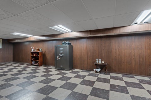 Tiny photo for 52083 Kenilworth Road, South Bend, IN 46637 (MLS # 202635349)