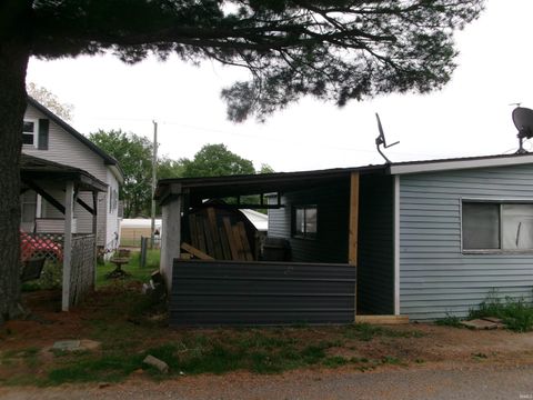 Tiny photo for 6401 N Sunset Boulevard, Macy, IN 46951 (MLS # 202620138)