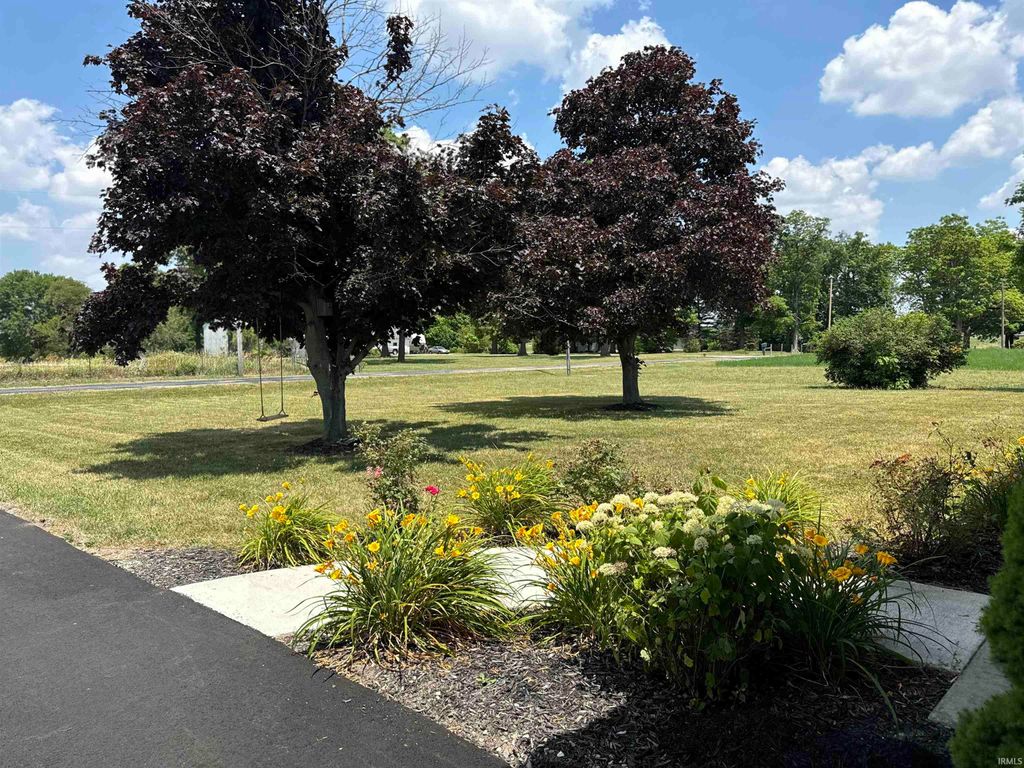 Photo of 5881 E County Road 1300 N, Eaton, IN 47338 (MLS # 202607832)