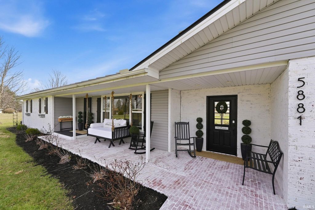 Photo of 5881 E County Road 1300 N, Eaton, IN 47338 (MLS # 202607832)