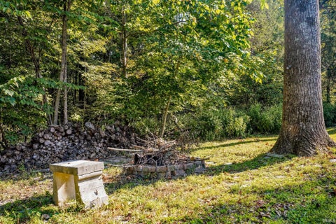Tiny photo for 78 Jaye Lane, Bedford, IN 47421 (MLS # 202644846)