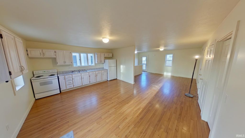 Photo of 207 Crescent Street, Goshen, IN 46528 (MLS # 202601372)