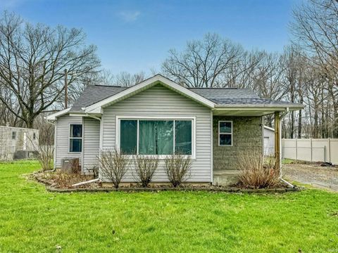 Photo of 57353 Penny Lane, Elkhart, IN 46517 (MLS # 202611501)