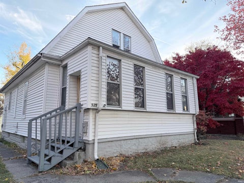 Photo for 925 Cottage Avenue