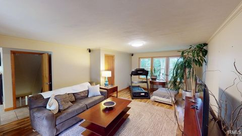 Tiny photo for 1437 W State Rd 56, Jasper, IN 47546 (MLS # 202538735)