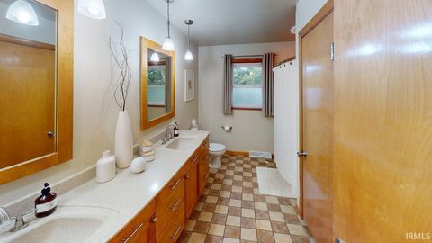 Tiny photo for 1437 W State Rd 56, Jasper, IN 47546 (MLS # 202538735)