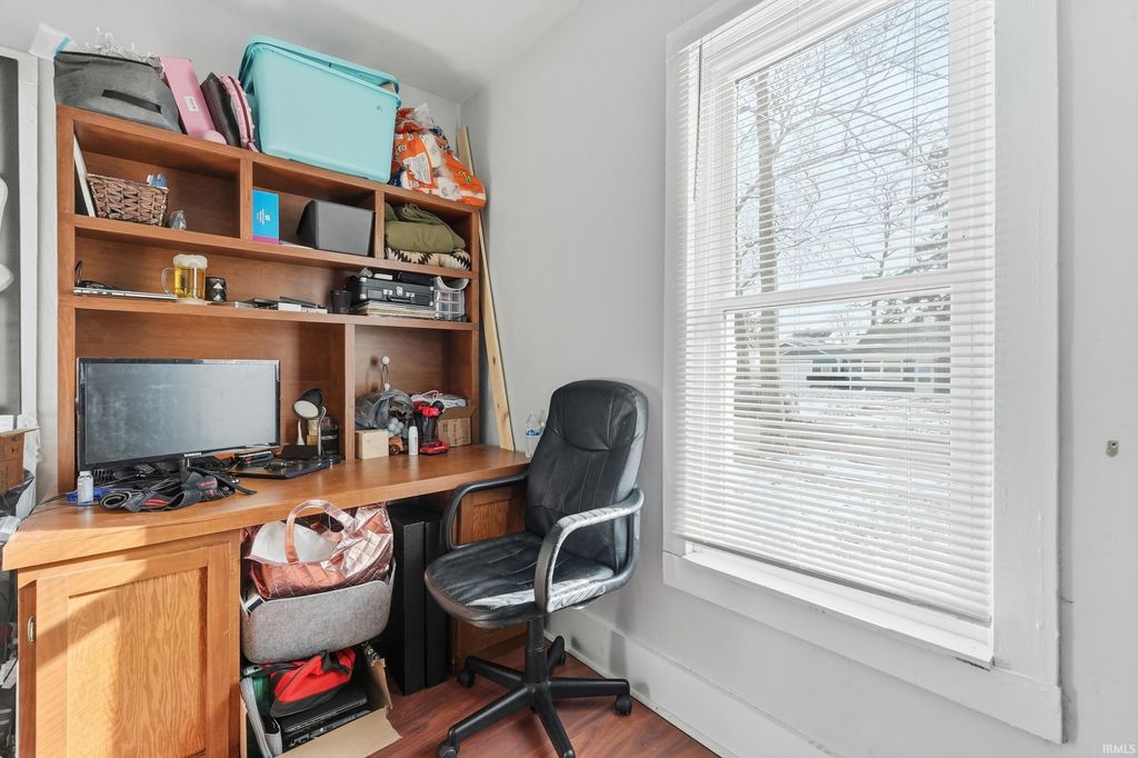 Photo of 2319 Kenwood Avenue, Fort Wayne, IN 46805 (MLS # 202603054)