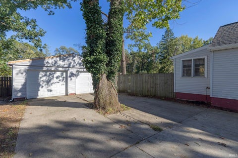 Tiny photo for 56578 Eastvue Drive, Osceola, IN 46561 (MLS # 202641417)