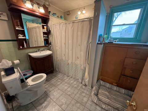 Tiny photo for 1325 E Market Street, Logansport, IN 46947 (MLS # 202610456)