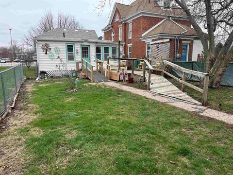 Tiny photo for 1325 E Market Street, Logansport, IN 46947 (MLS # 202610456)